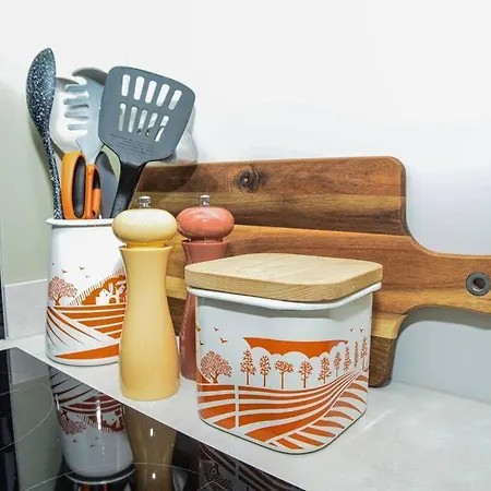 West With Free Parking