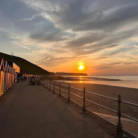 Apartament West With Free Parking *